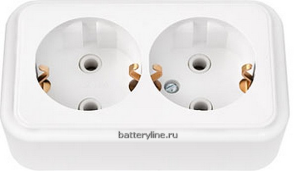 Розетка ОУ 2гнЗК СветоПрибор накладн белая PA16-261 с основанием (1/50)