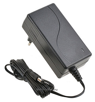 Зарядное. устройство для свинцово-кислотных аккумуляторов (6v/12v - 1500mA) Robiton LAC612-1500 Jack5.5*2.1+крокодилы 949997